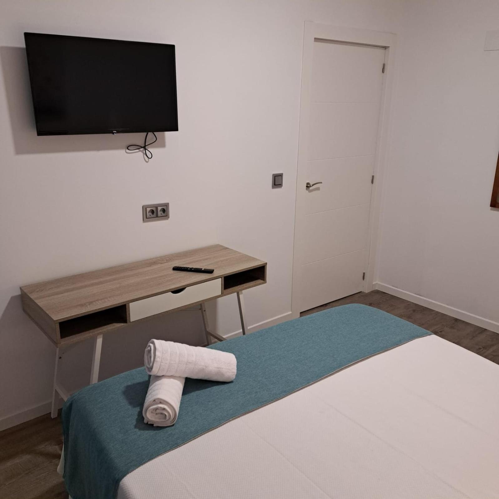 Apartamentos Turisticos Avila Puerta Del Carmen 0-3 外观 照片